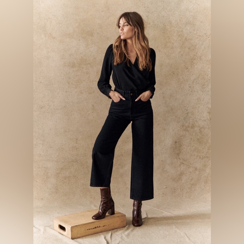 Sezane Black Le Crop Jeans